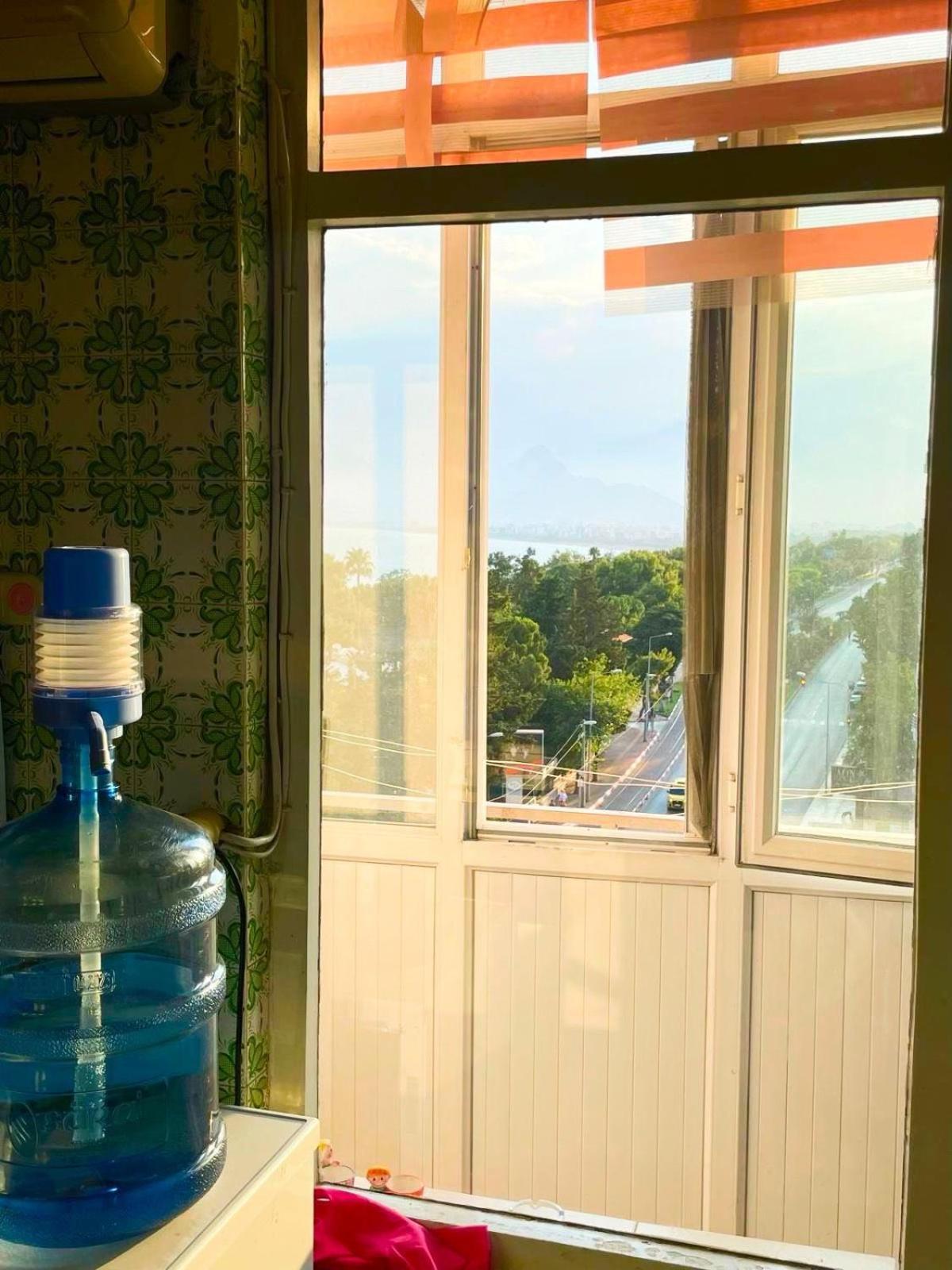 Room With Sea View, Right In The Center 安塔利亚 外观 照片